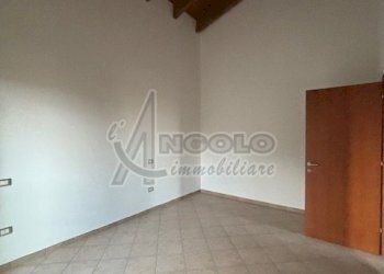 IMG_1429.jpg - Four-room apartment Ficarolo - photo 18