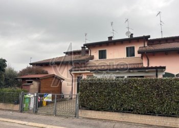 IMG_1643.jpg - Four-room apartment Ficarolo - photo 26