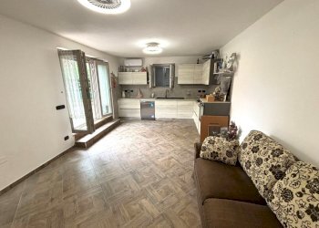 412e4c8d-fa7c-47c1-8bc2-5bc2adad0ce1.jpg - Appartamento Via Marco Aurelio 316, Vignola - foto 2