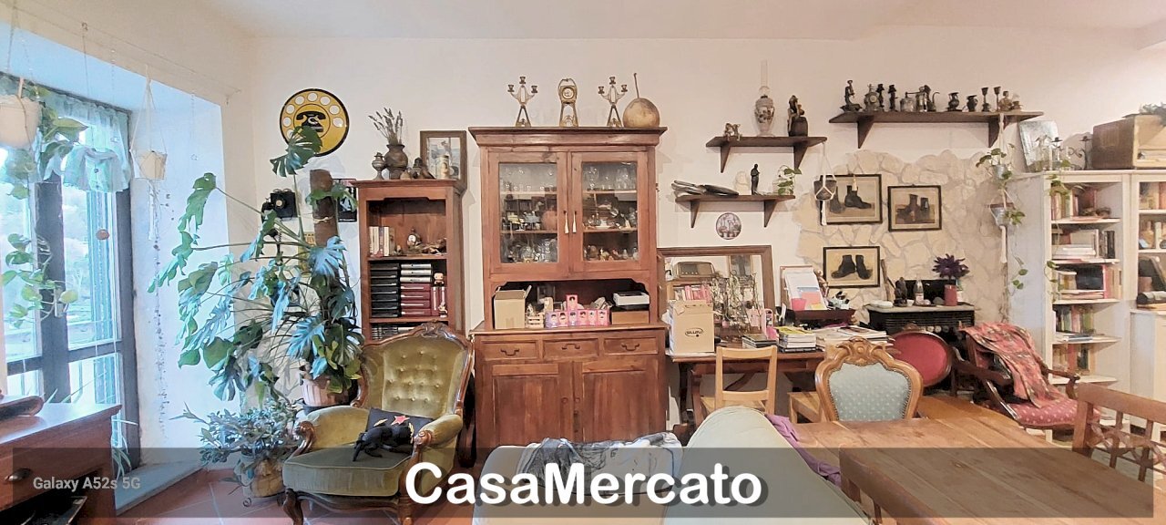 b7.jpg - Appartamento Via Arco Felici, Monte Compatri - foto 1