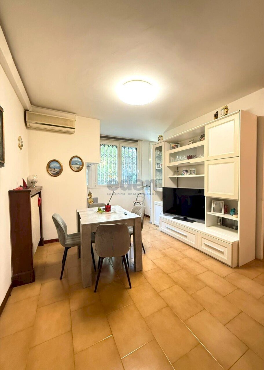 zona giorno - Quadrilocale Via Claudio Galeno 62, Modena - foto 2