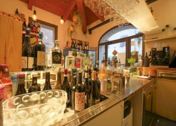 DSC01304.jpg - Bar Tavola Calda - Fredda Via Cesare Battisti 23, Santarcangelo di Romagna - foto 25