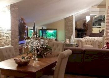 ca19.jpg - Mansarda Carrara - foto 19