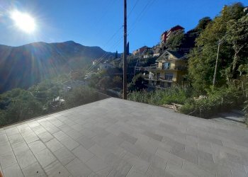 2b.jpg - Porzione di casa Avegno - foto 3