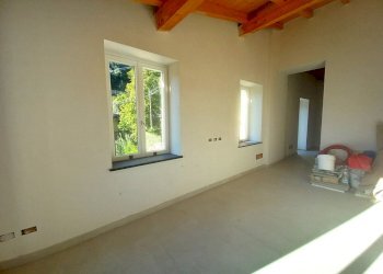 7.jpg - Porzione di casa Avegno - foto 8