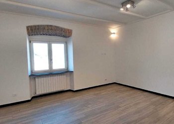 WhatsApp Image 2025-11-06 at 11.58.18 (1).jpeg - Apartment Via Felice Cascione, Imperia - photo 6