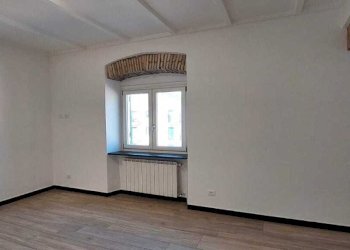 WhatsApp Image 2025-11-06 at 11.58.19 (2).jpeg - Apartment Via Felice Cascione, Imperia - photo 9