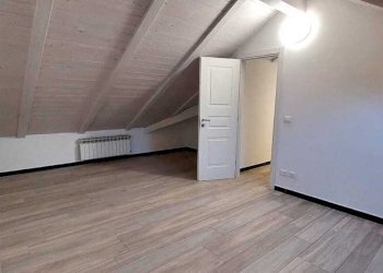 WhatsApp Image 2025-11-06 at 11.58.21 (2).jpeg - Apartment Via Felice Cascione, Imperia - photo 18