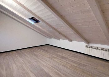 WhatsApp Image 2025-11-06 at 11.58.21.jpeg - Apartment Via Felice Cascione, Imperia - photo 19