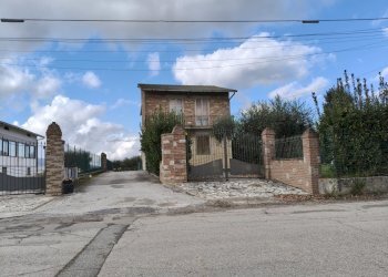 IMG20251121122225.jpg - Independent house Strada Pian dell'Ara 88, Avigliano Umbro - photo 5