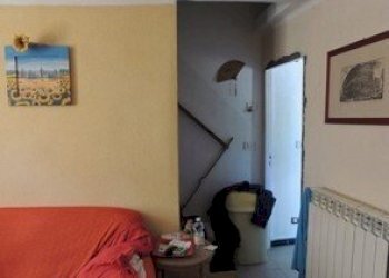 9.jpg - Porzione di casa all'asta Via Craì 12, Uscio - foto 7