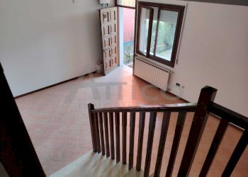 8.jpg - Casa indipendente Via II Giugno 18, Boara Pisani - foto 1