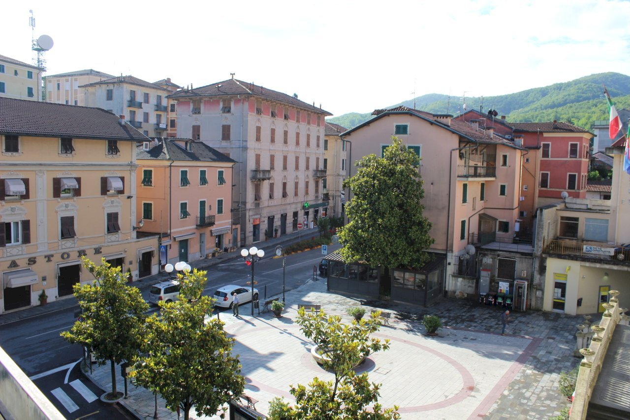 IMG_0886.JPG - Appartamento Piazza Enrico Macciò 11, Busalla - foto 3