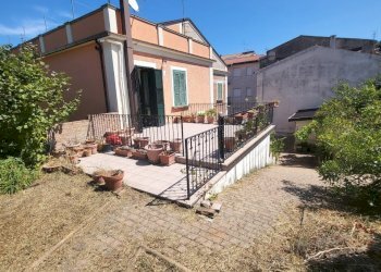 20230903_121646.jpg - Casa indipendente Via Giotto 22, Acri - foto 9