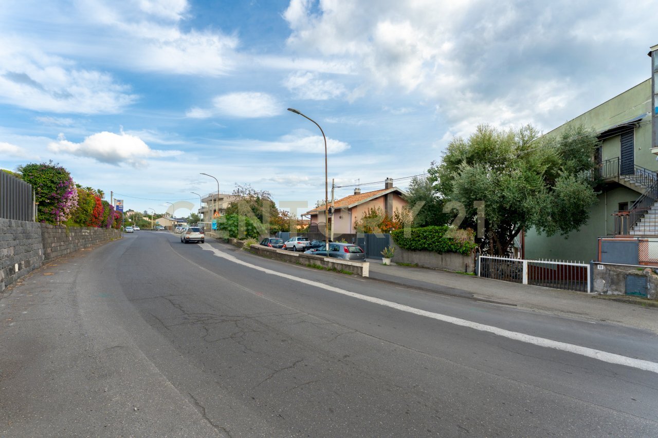 Terreno Cerza (2).jpg - Terreno agricolo Via Cerza 35, San Gregorio di Catania - foto 2