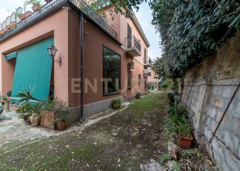 DSC07643.jpg - Villa Viale Scala Greca, Siracusa - foto 2