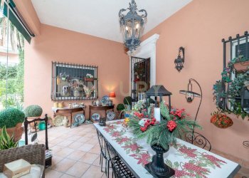 DSC07668.jpg - Villa Viale Scala Greca, Siracusa - foto 9