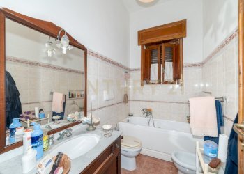 DSC07737.jpg - Villa Viale Scala Greca, Siracusa - foto 26