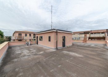 DSC07757.jpg - Villa Viale Scala Greca, Siracusa - foto 28