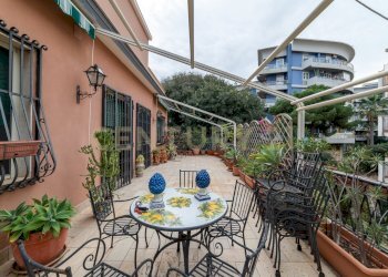 DSC07763.jpg - Villa Viale Scala Greca, Siracusa - foto 29