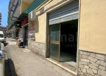 4.jpg - Locale Commerciale Giugliano in Campania - foto 4