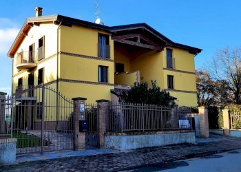 20251125_142148.jpg - Porzione di casa VIA XI FEBBRAIO 11, Sissa Trecasali - foto 4