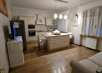 IMG_20230613_211357353.jpg - Casa indipendente Via Martiri di Belfiore 19, Rovigo - foto 5