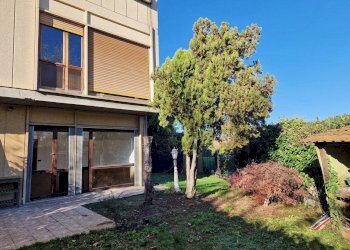 Trilocale Via Giovanni Servais, 126, Torino (zona Parella) - foto 41