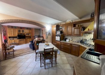 Casa indipendente Camerano Casasco - foto 3