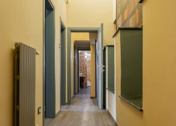 Trilocale via delle moline 1, Bologna (zona Centro Storico) - foto 7