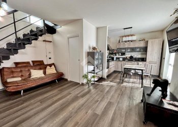 Quadrilocale Via San Giovanni, Borgaro Torinese - foto 1