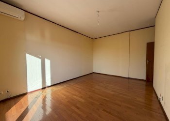 Quadrilocale Asti - foto 9