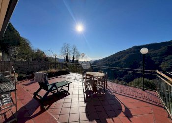 Villa Trifamiliare Via San Bernardo, Genova (zona Bolzaneto) - foto 11