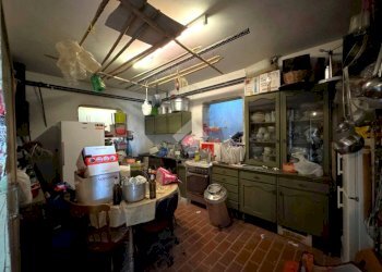 Villa Trifamiliare Via San Bernardo, Genova (zona Bolzaneto) - foto 34