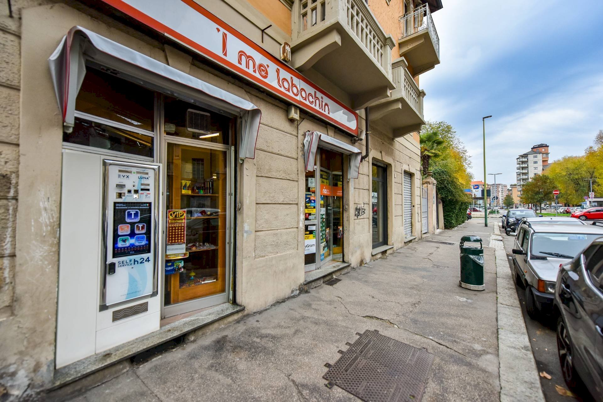 Tabaccheria Torino, Via Giacomo Medici, Torino (zona Parella) - foto 3