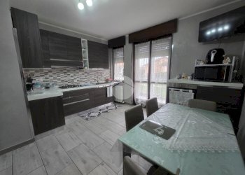 Trilocale Via Ugo Foscolo, Montanaro - foto 2