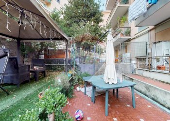 Bilocale Via Sant'alberto, 28 
 Sestri Ponente, Genova (zona Sestri Ponente) - foto 40