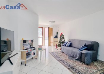 Trilocale Via Aldo Moro 40, Osimo - foto 1