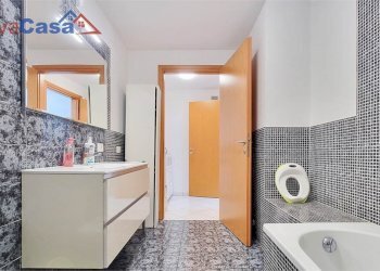 Trilocale Via Aldo Moro 40, Osimo - foto 12