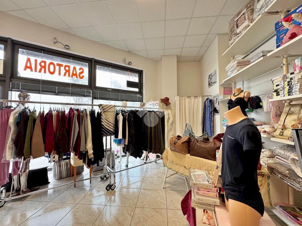 Shop via apsella, Montelabbate - photo 2