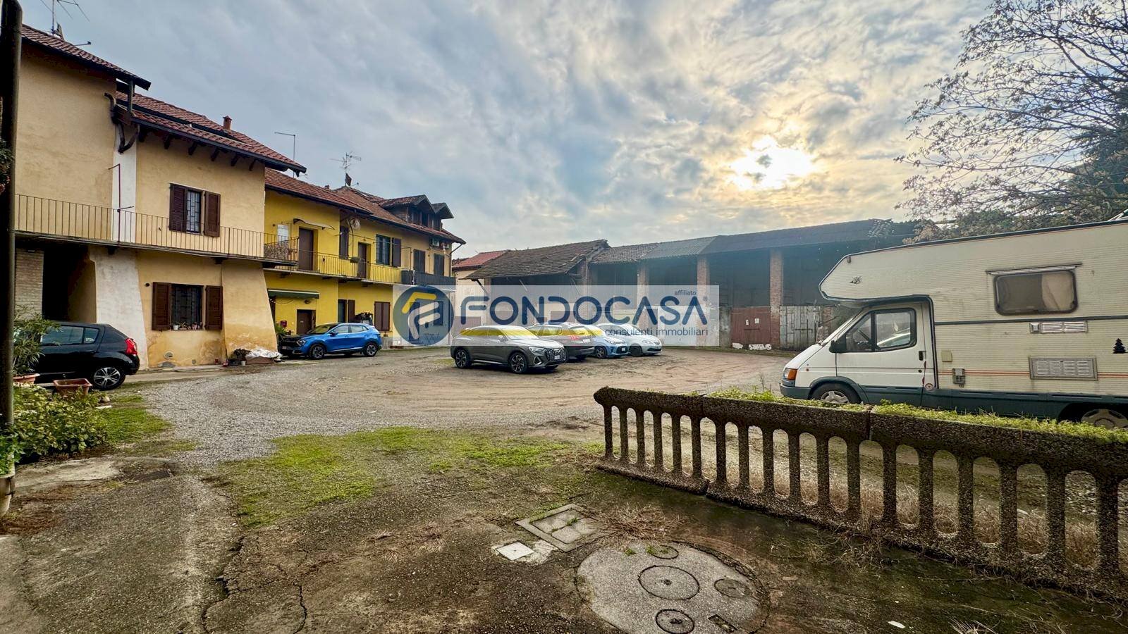 Foto 1 - Trilocale Via Montello
 
30, Gessate - foto 1