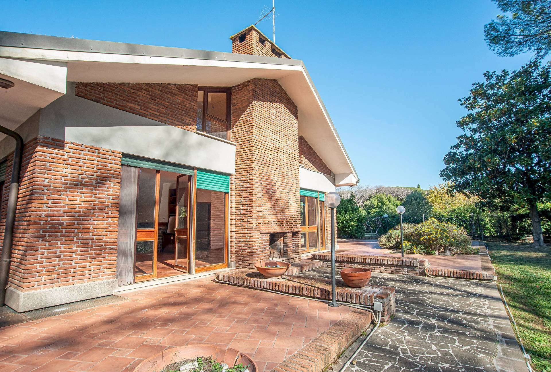 Foto 2 - Villa Via di Tor Carbone
 
65, Roma - foto 2