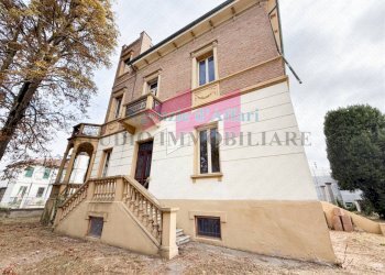 Foto 5 - Villa viale fattori
 
2, Castelmassa - foto 5