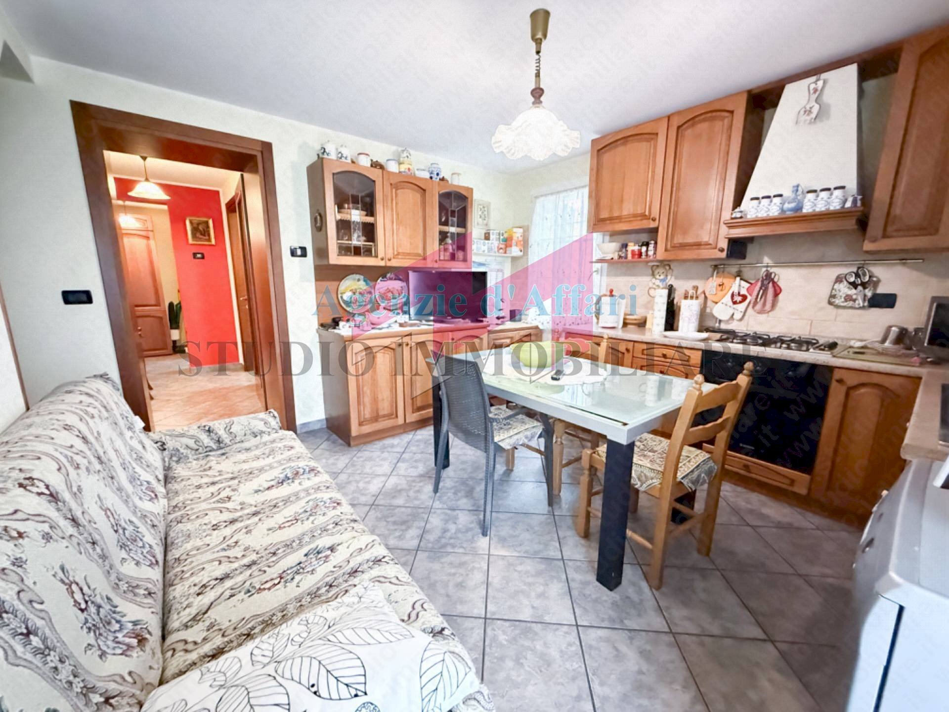 Foto 1 - Apartment via Massa
 
980, Ceneselli - photo 1