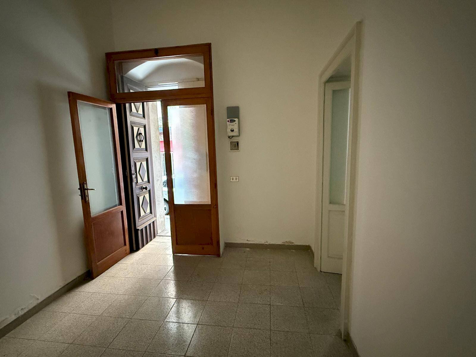 Foto 2 - Office Viale Marconi
 
39, Massafra - photo 2