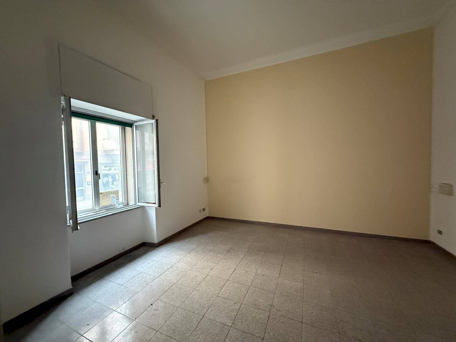 Foto 3 - Office Viale Marconi
 
39, Massafra - photo 3