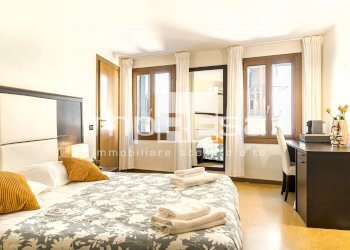 CAMERA MATRIMONIALE - Four-room apartment SESTIERE SAN MARCO
 
213, Venezia - photo 17