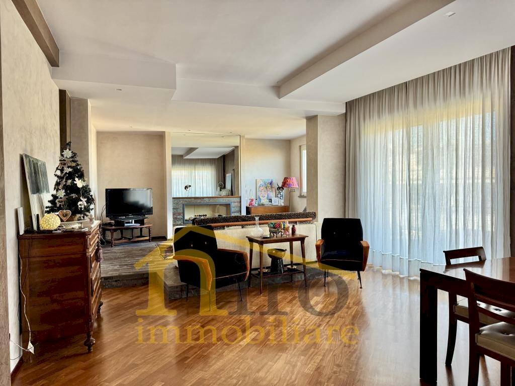 Foto 1 - Attic Via Raffaele Malagrida
 
57, Pescara - photo 1