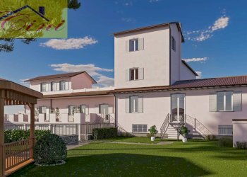 Foto 5 - Quadrilocale piazza martiri della libertà, Rogeno - foto 5