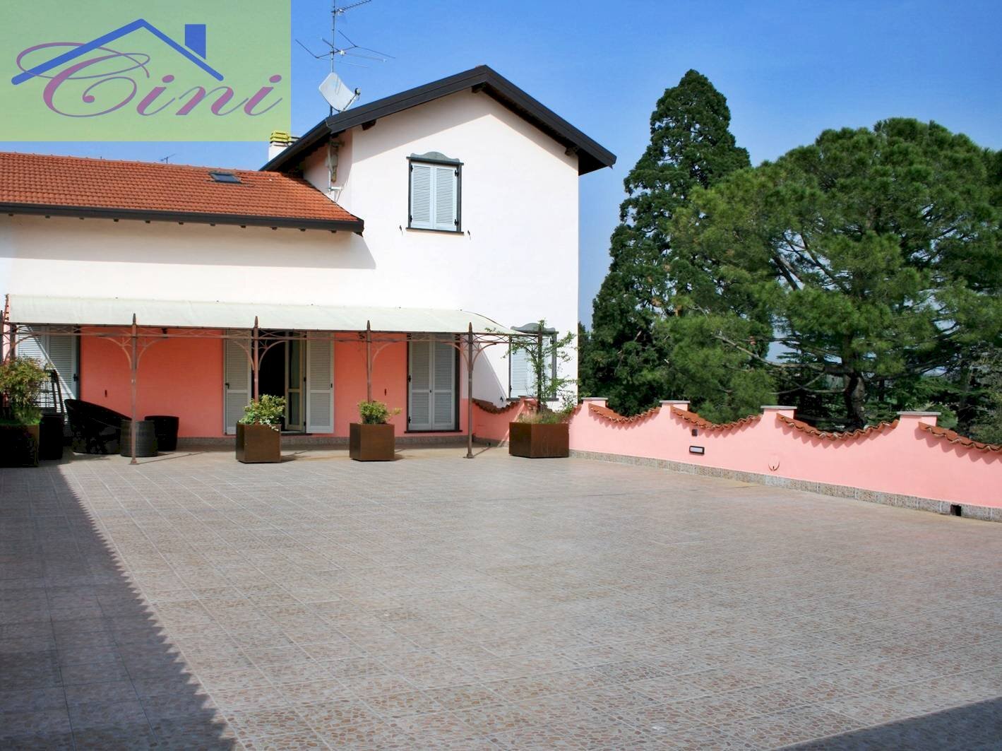 Foto 1 - Quadrilocale piazza martiri della libertà, Rogeno - foto 1